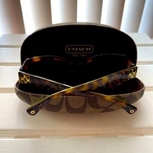 New Coach Sunglasses HC8001